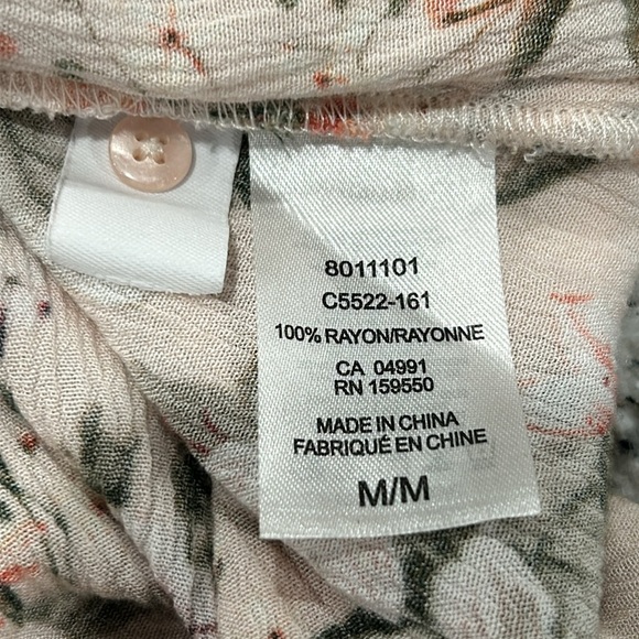 Hillary Radley, size medium floral blouse, button up with tie up, - Picture 3 of 12